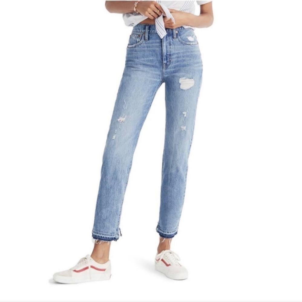 Madewell classic straight jean size 24, distressed with a raw hem